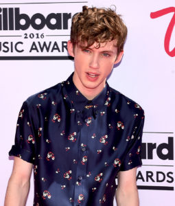 Troye Sivan walks the red carpet for the 2016 Billboard Music Awards at the new T-Mobile Arena on the Las Vegas Strip. Sunday, May 22, 2016. Sunday, May 22, 2016. CREDIT: Glenn Pinkerton/Las Vegas News Bureau