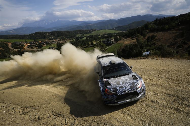 2017_i20_wrc_testing_03_880x500