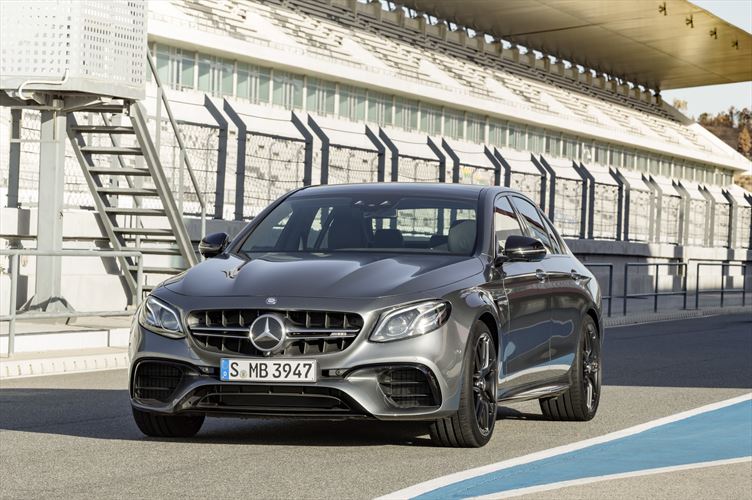 mercedes-amg-e-63-s-4_880x500